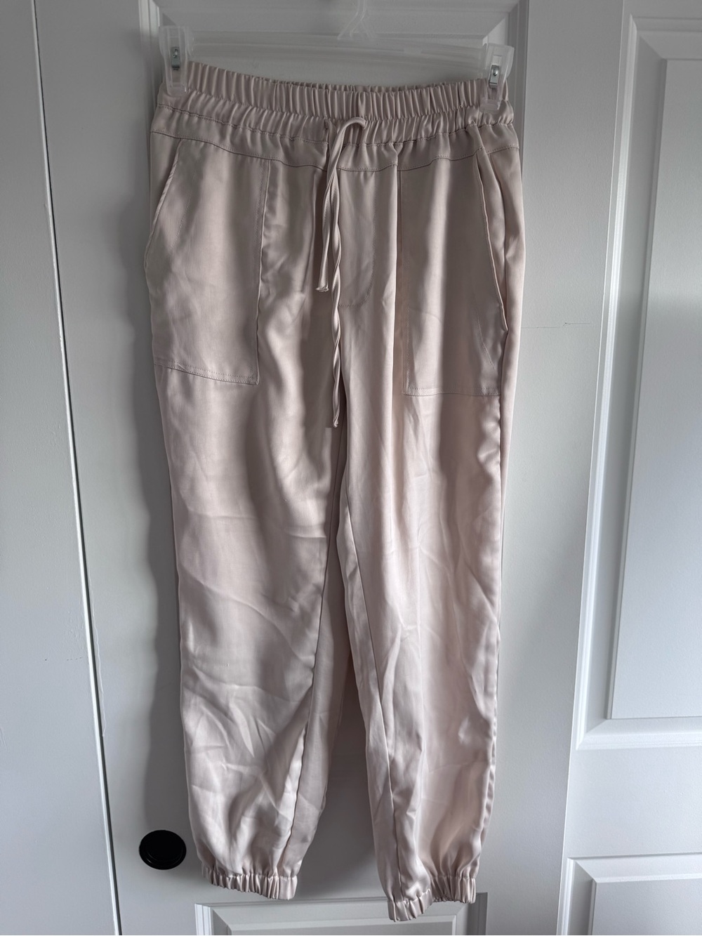Mustard Seed Women's Cream satin utility Drawstring Jogger Pants